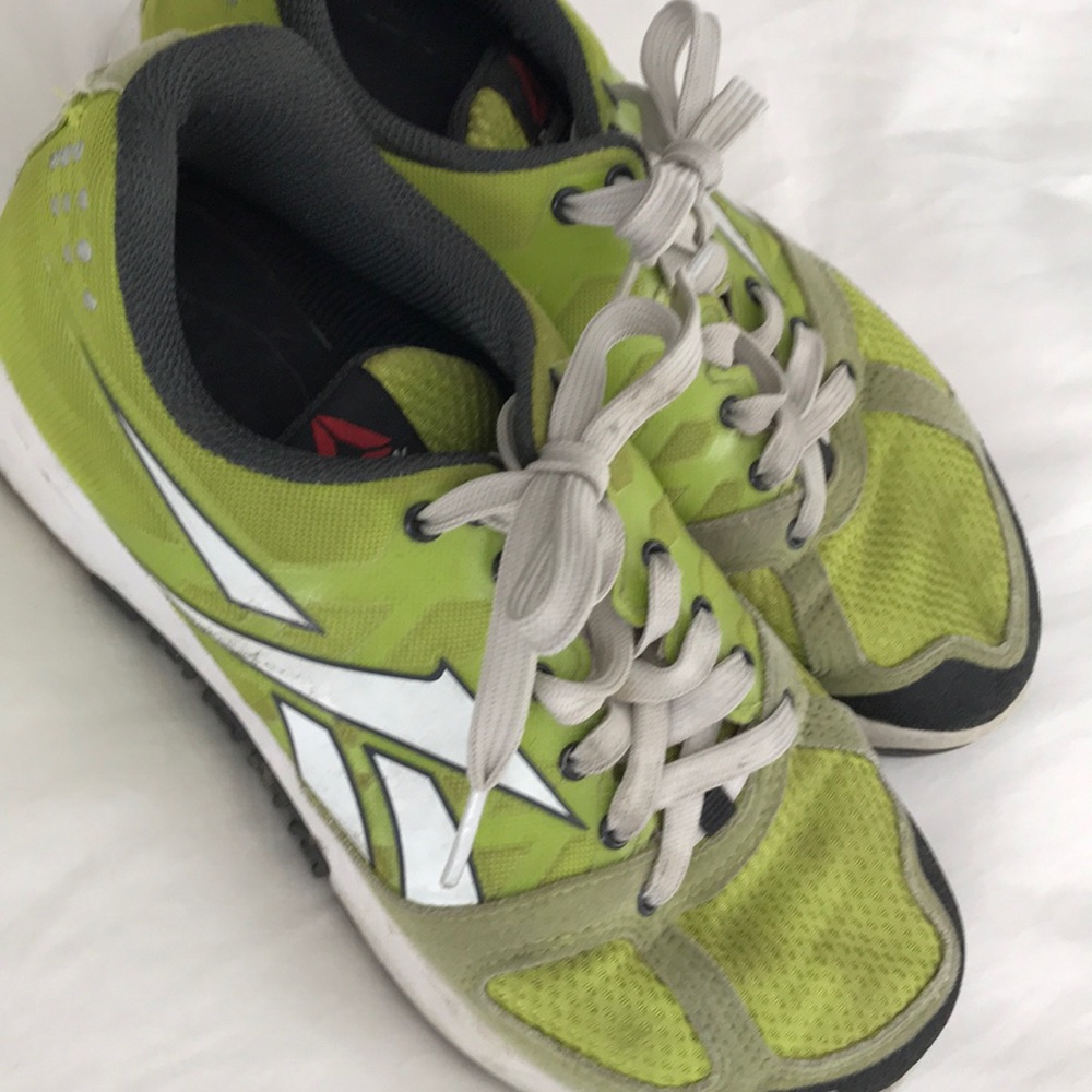 Reebok Nano 2s- youth 4.5 (women’s 6.5)